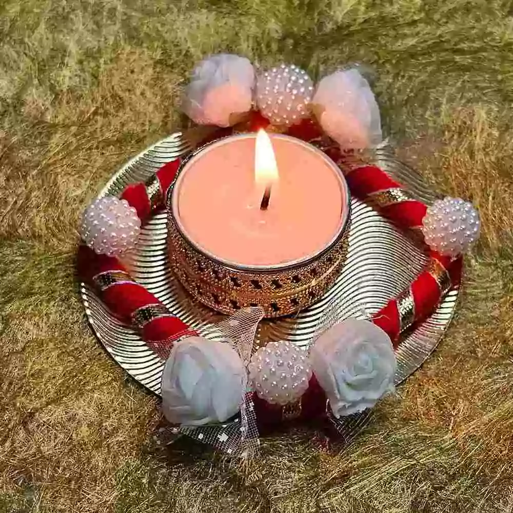 Handcrafted round square t-light holder for gifting